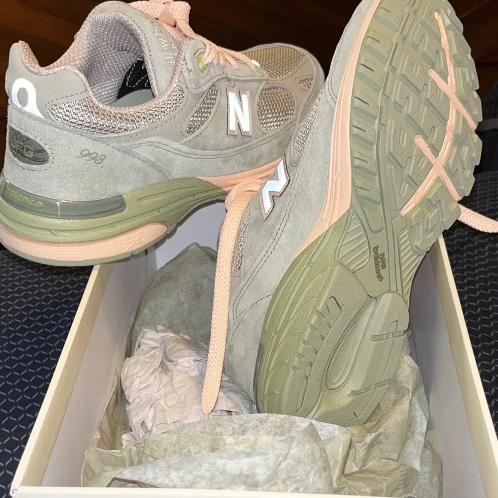 New Balance sage green and Peach Sneakers Joe freshgoods 993 - Picture 3 of 6